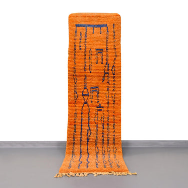 Moroccan Vintage Runner Rug 2.3 x 8 feet / 71 x 246 cm - Ettilux Home